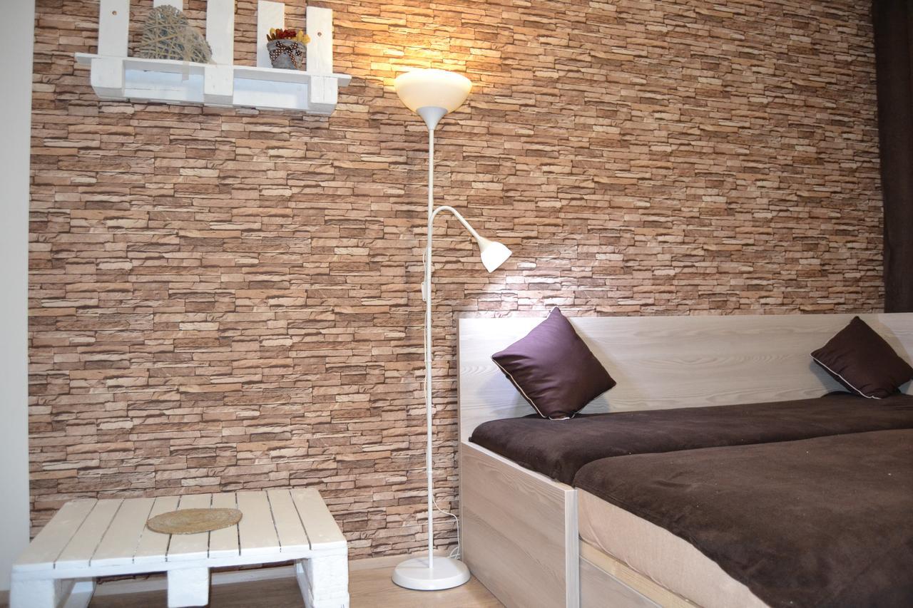 Apartmany Rysi Skala โลชนา นาดเด เดสเนา ภายนอก รูปภาพ